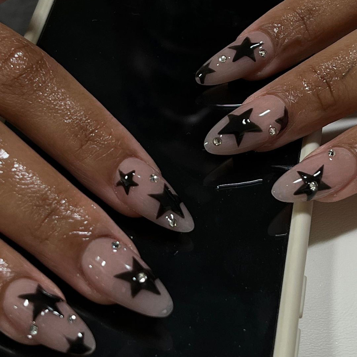 24Pcs Pentagram Press on Fake  - Nail Art Press On 评论和价格