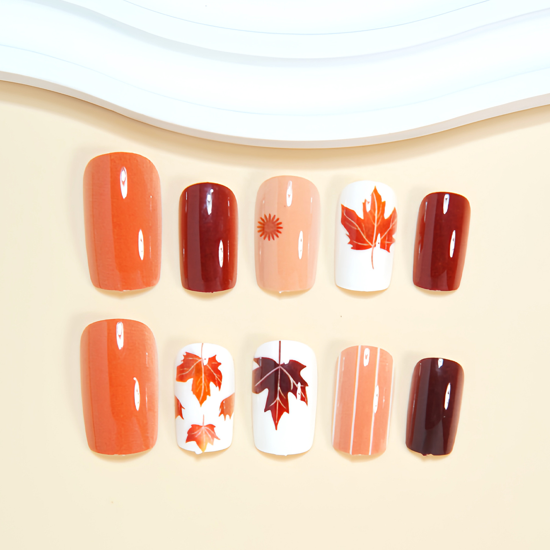 Medium fake nails for women Nu - Nail Art Press On 评论和价格